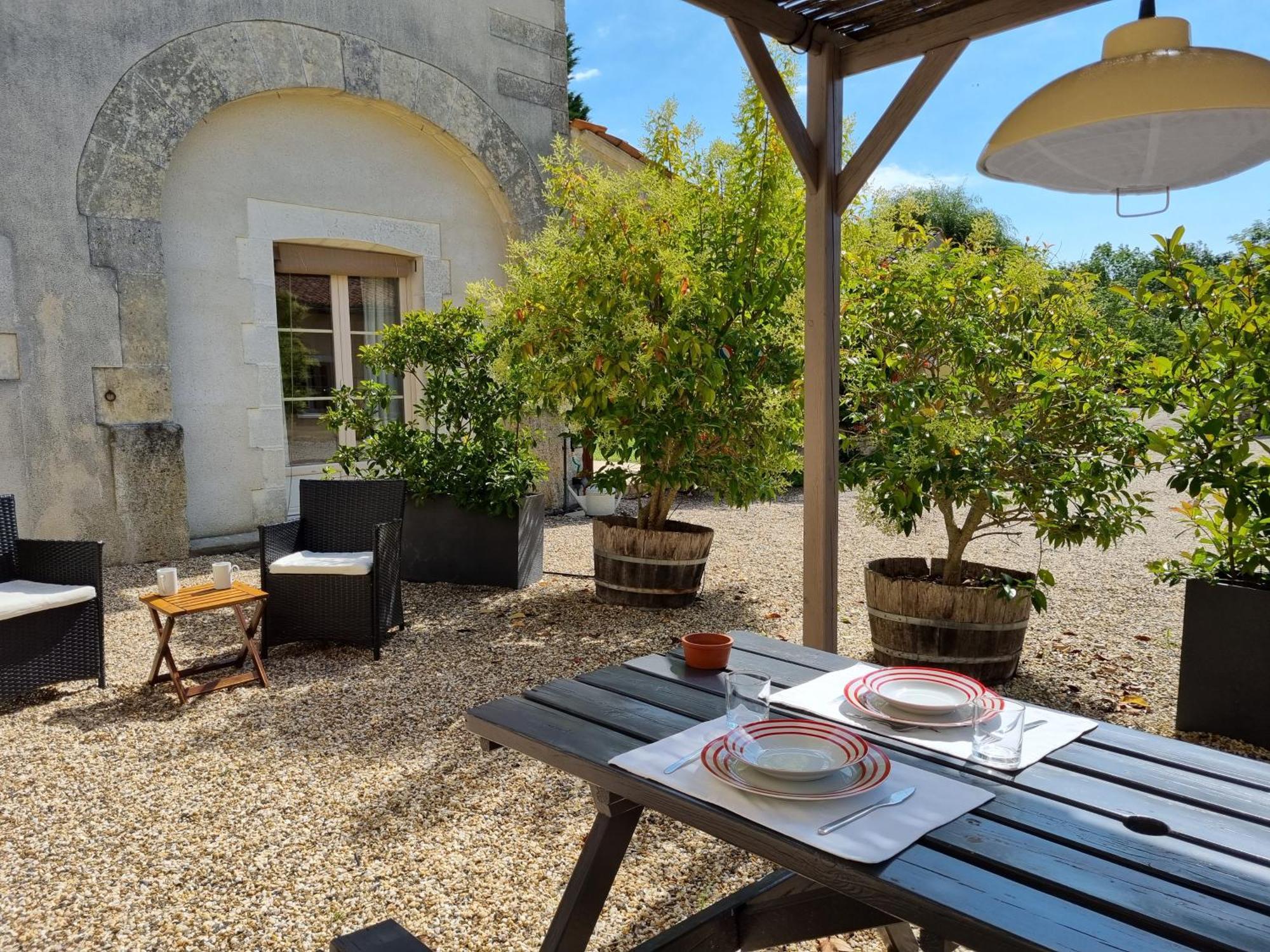 Gites De Cognac Breville Экстерьер фото