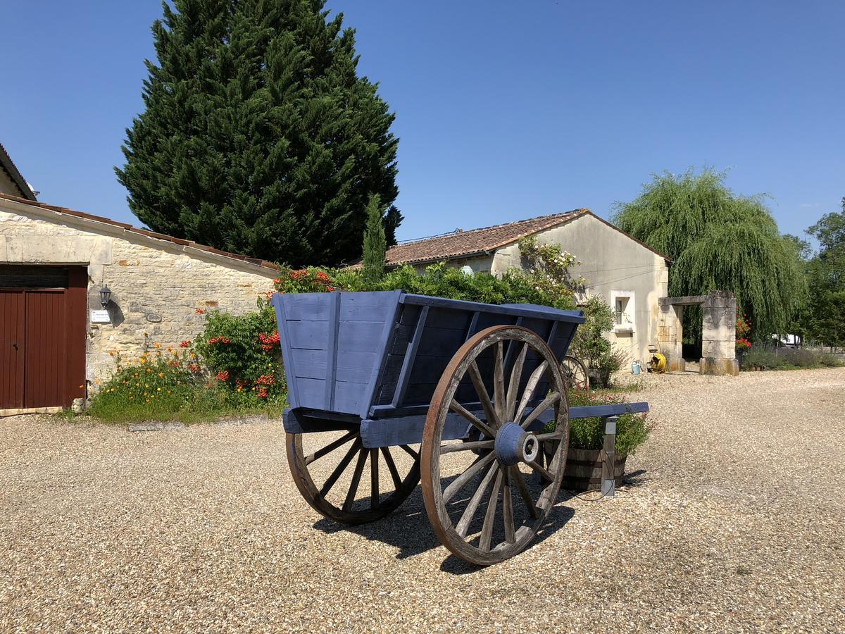Gites De Cognac Breville Экстерьер фото